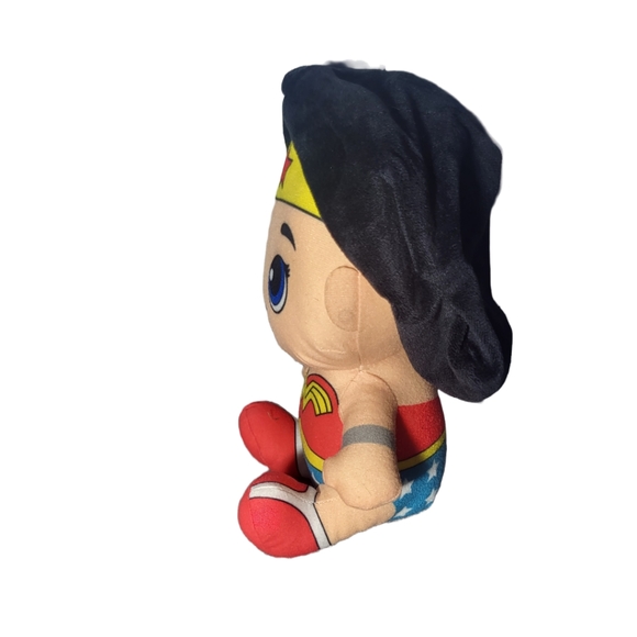 DC Comics Wonder Woman Plush - Picture 2 of 6
